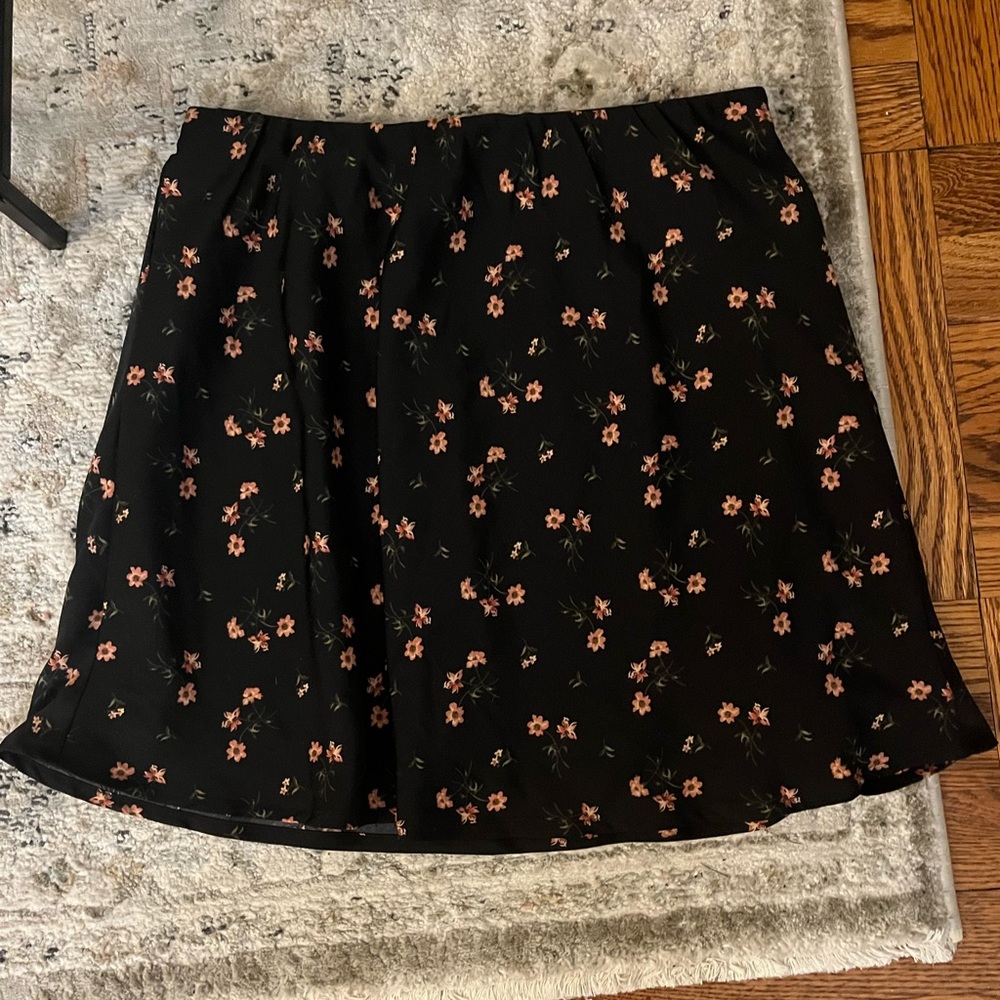 Hollister skirt